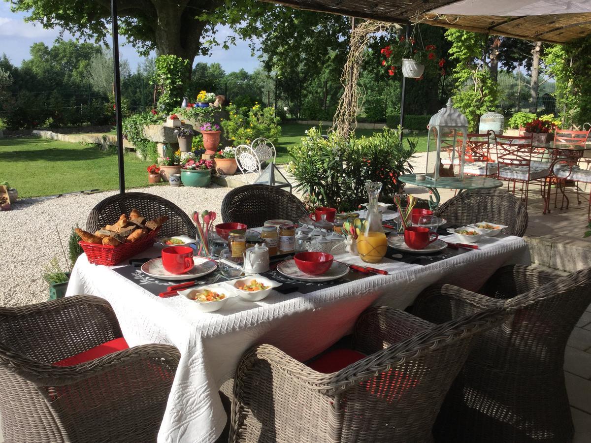ノヴ Mas De L'Air - Maison De Charme Bed & Breakfast エクステリア 写真